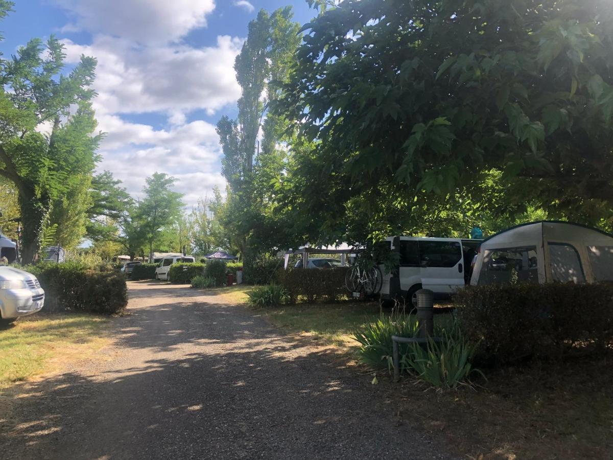 Camping Paradis Family Les Rives De L'Herault Gignac  Buitenkant foto