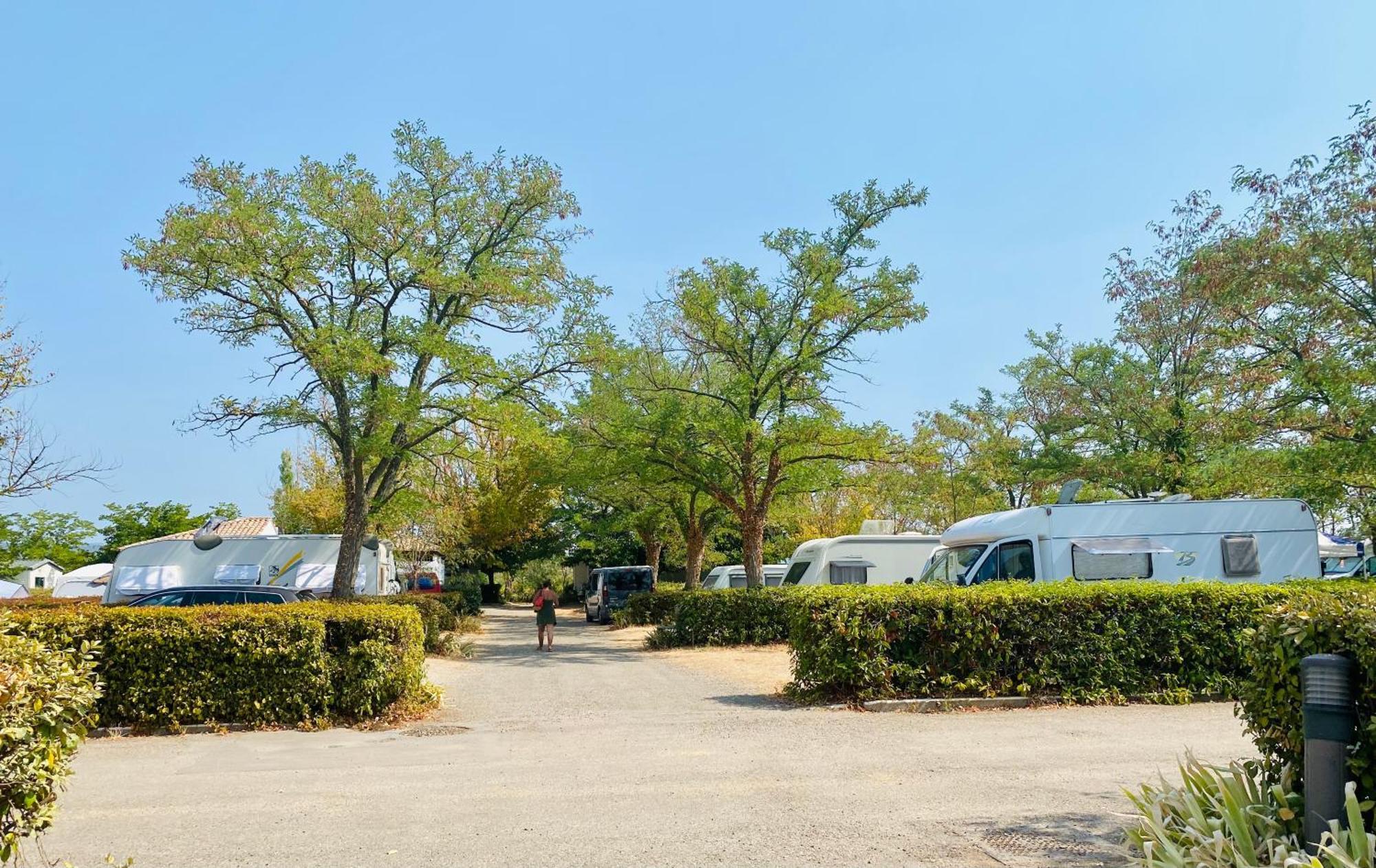 Camping Paradis Family Les Rives De L'Herault Gignac  Buitenkant foto